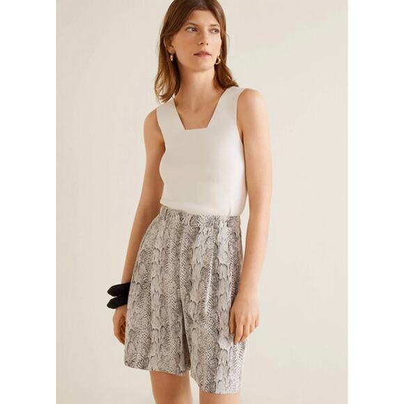 Mango MNG Bermuda Long Trouser Shorts Dressy Snake Print Silky Flowy 4 Small - Picture 1 of 10